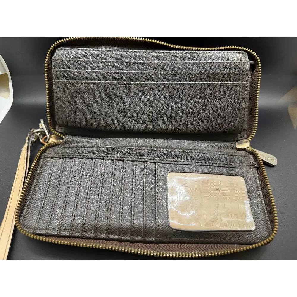 Michael Kors Jet Set Black Leather Continental Zip Around Wallet